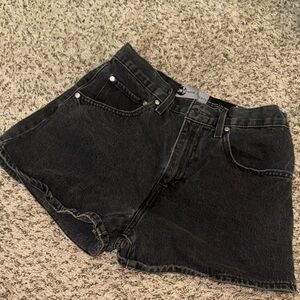 Levi's Silver Tab Black Wash Mom Shorts Women’s size 30